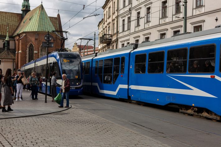 Dorożki i tramwaje, czyli komunikacja w Krakowie wczoraj i dziś